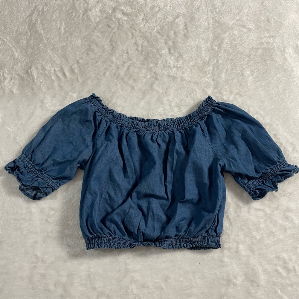 Crop tops